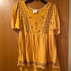 Knox Rose yellow blouse